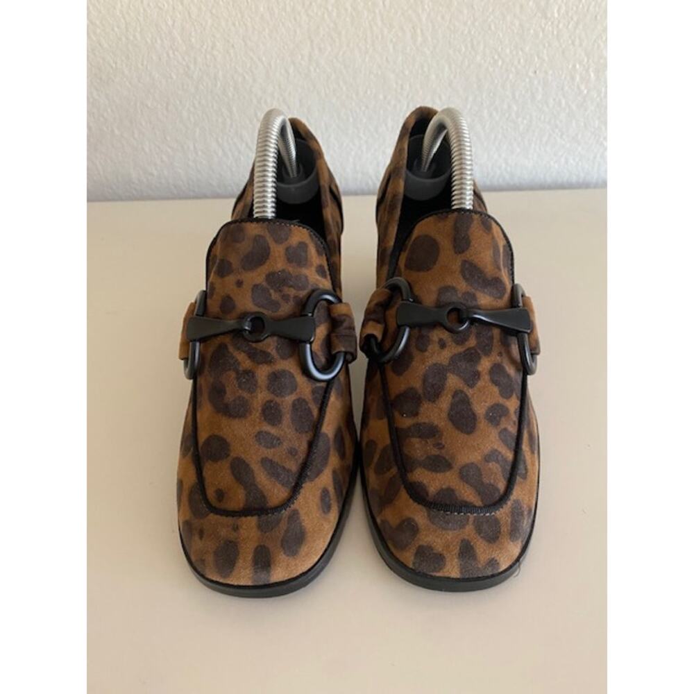 Vaneli Alroy Buckle Block Heel‎ Loafers Leopard Print Suede 2" Heel Women's 5.5M - Picture 3 of 12